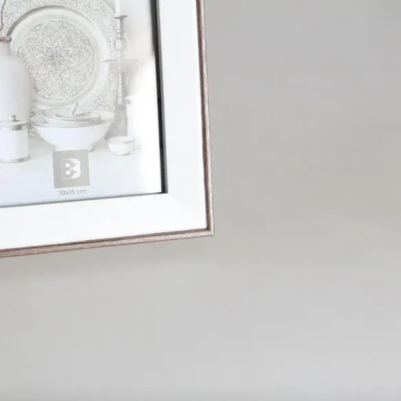 marco de foto 15x20 blanco y madera
