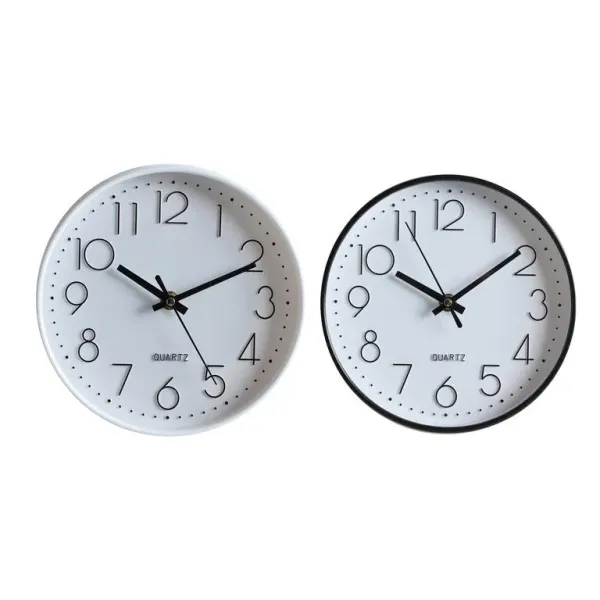reloj pared blanco y negro
