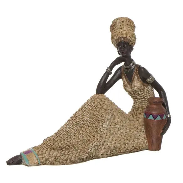 figura africana sentada con basija